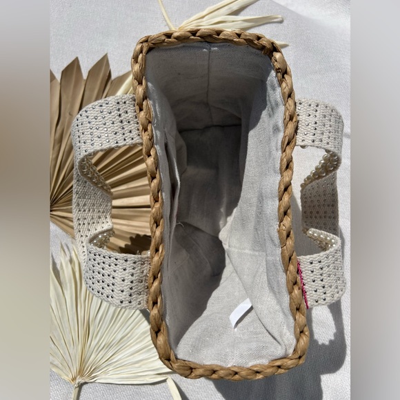 NWT Woven Bag with Pearl Straps, Straw Tote - Picture 3 of 6